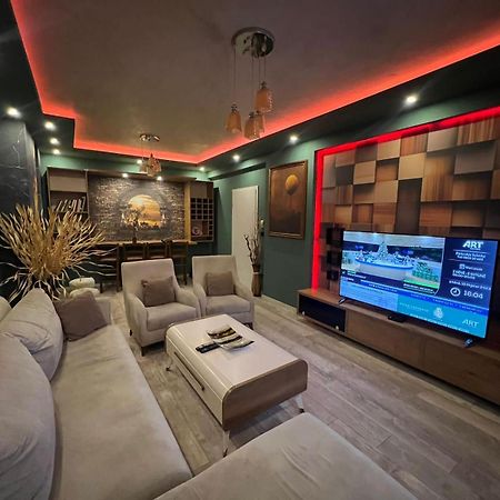 Luxurious Apartment With City View Prishtinë Exterior photo