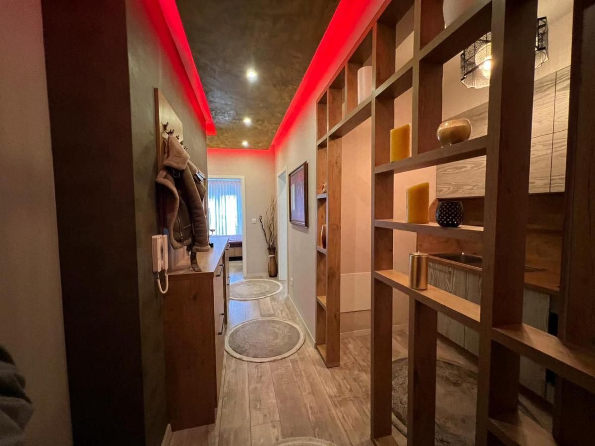 Luxurious Apartment With City View Prishtinë Exterior photo